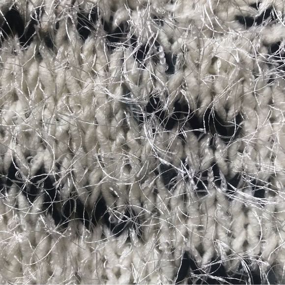 RED Tunic Sweater White & Black Long Sleeves Size Med - Picture 4 of 6